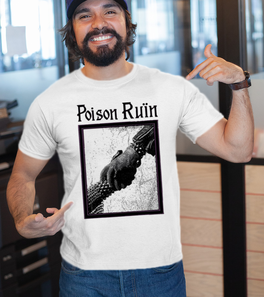Poison Ruïn Medieval Chainmail Handshake Confrere T-Shirt