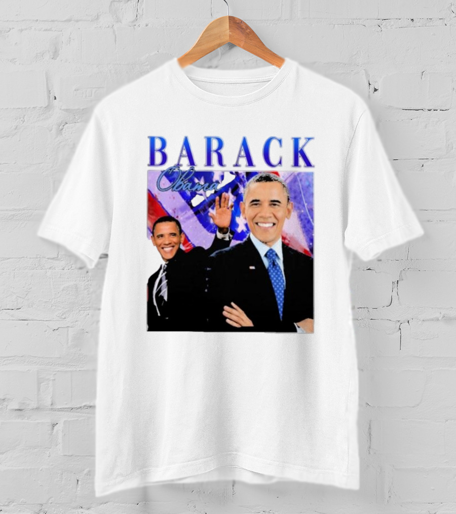BARACK Obama Smiling Pose With Patriotic Background T-Shirt