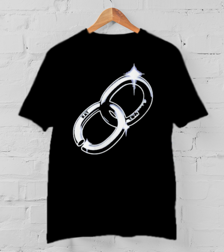 Kat Edwards Broken Link Chain T-Shirt