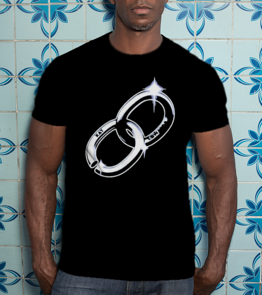 Kat Edwards Broken Link Chain T-Shirt