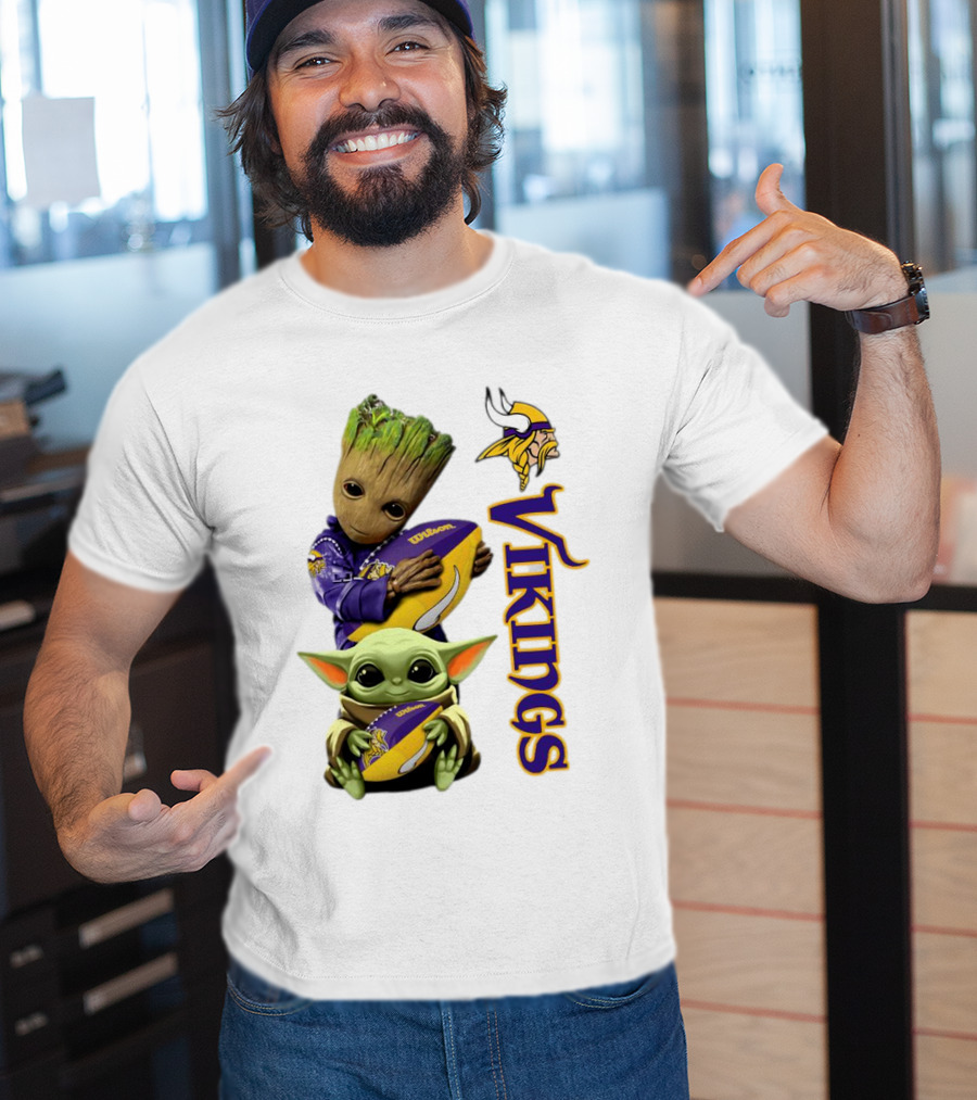 Baby Groot And Yoda Hugging Minnesota Vikings Football T-Shirt