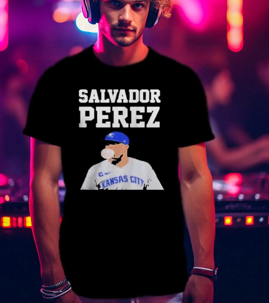 SALVADOR PEREZ KANSAS CITY BUBBLE GUM KING KC BASEBALL T-Shirt