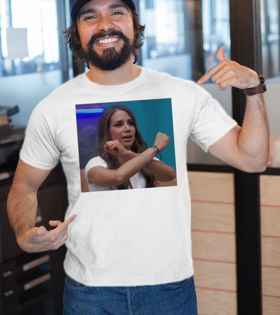 Ara Fernanda Never Forget Team Porta Meme Crossed Arms Gesture T-Shirt