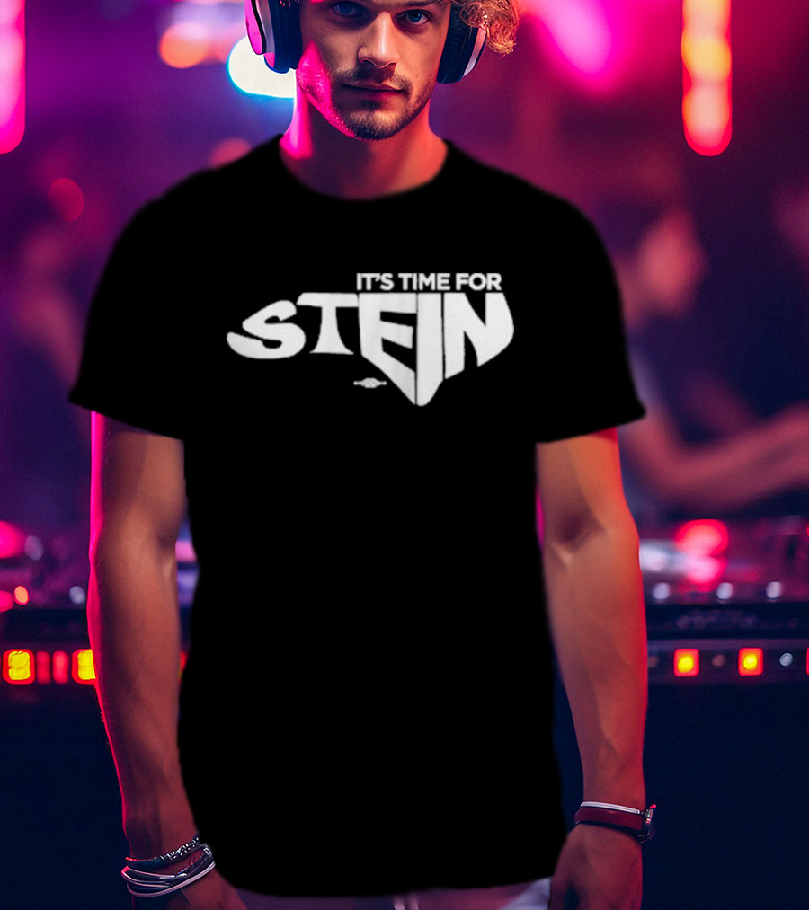 IT’S TIME FOR STEIN Classic Superhero Inspired Bold Lettering T-Shirt