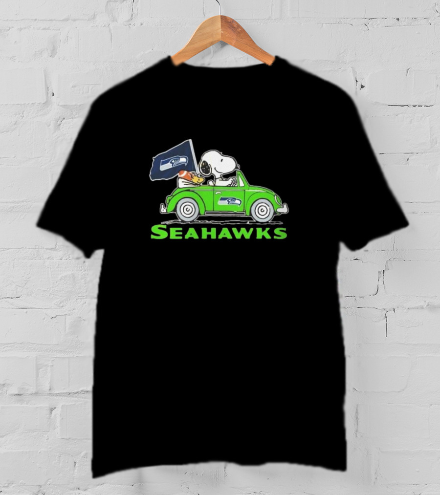 Snoopy And Woodstock Driving Seattle Seahawks Car T-Shirt