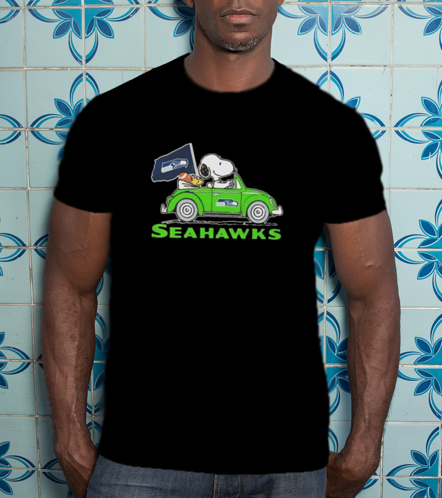 Snoopy And Woodstock Driving Seattle Seahawks Car T-Shirt