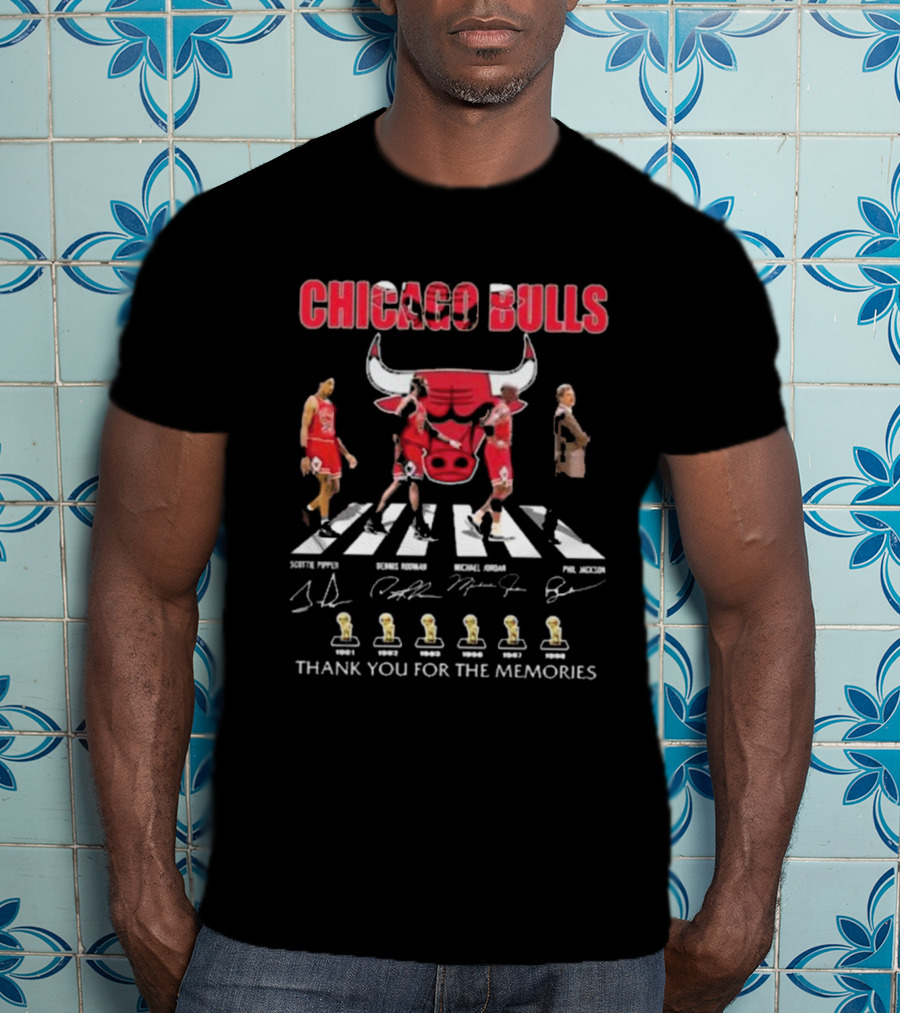 Chicago Bulls Legends Forever Pippen Rodman Jordan Jackson Thank You For The Memories 1991 1992 1993 1996 1997 1998 T-Shirt