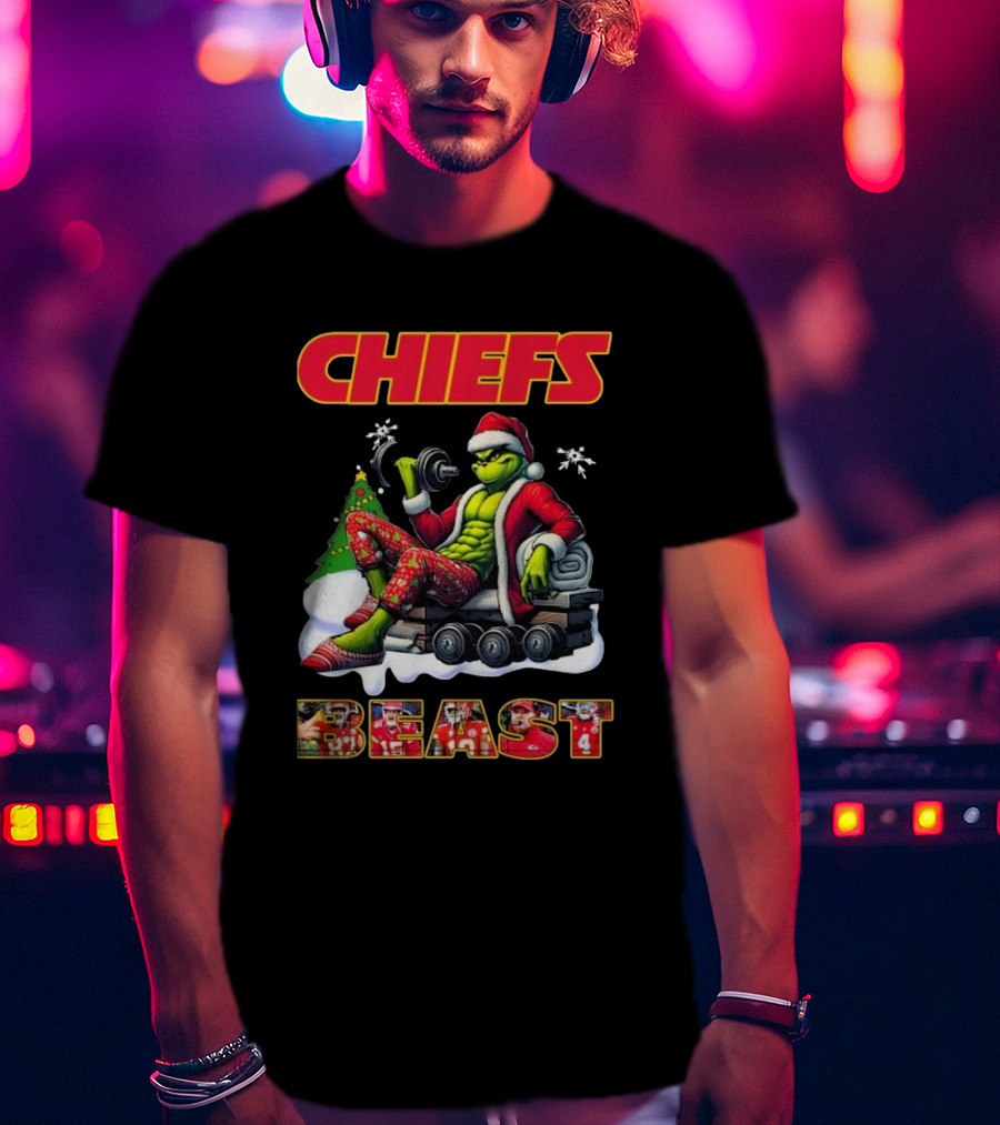 Chiefs Grinch Santa Beast Christmas Gymmer Kansas NFL 2025 T-Shirt