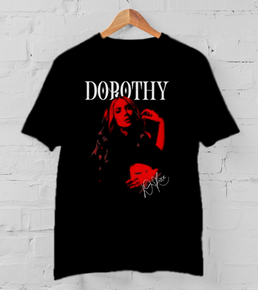 Dorothy Red Portrait Signature T-Shirt