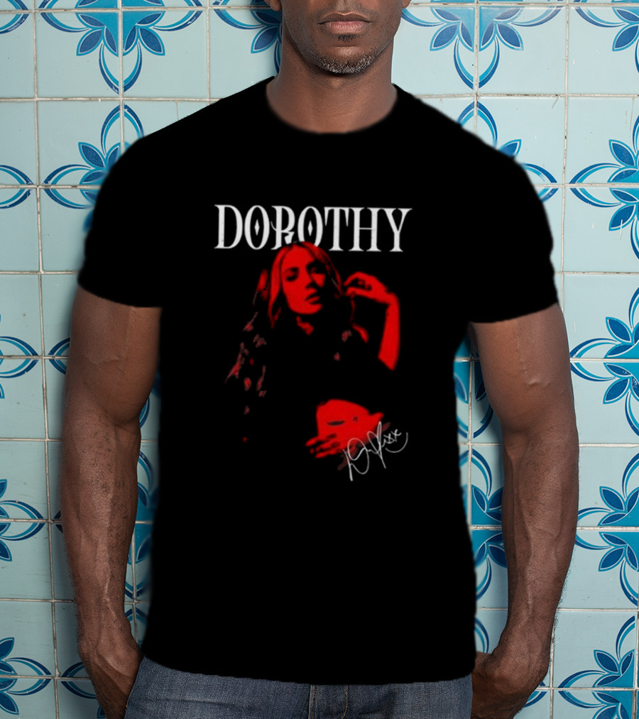 Dorothy Red Portrait Signature T-Shirt