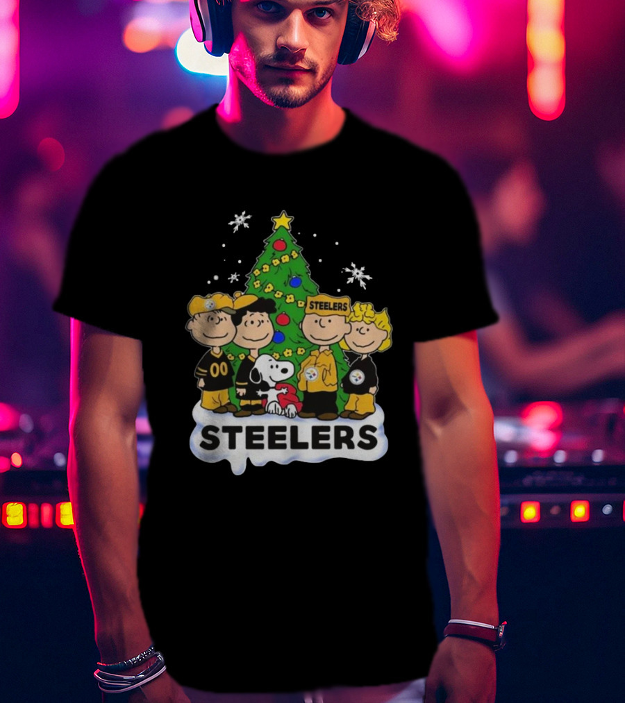 Peanuts Characters Pittsburgh Steelers Christmas T-Shirt