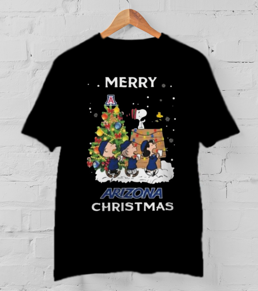 Arizona Wildcats Snoopy Peanuts Merry Christmas Tree T-Shirt