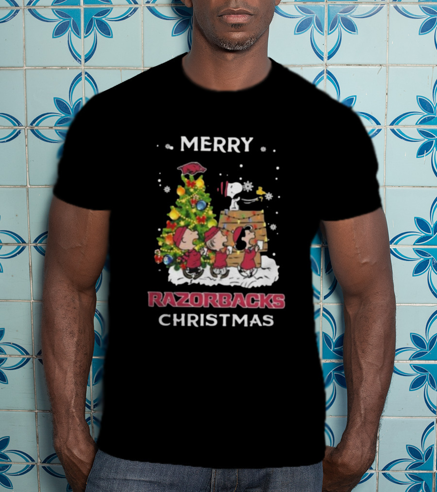 Merry Razorbacks Christmas Arkansas Snoopy And Friends T-Shirt