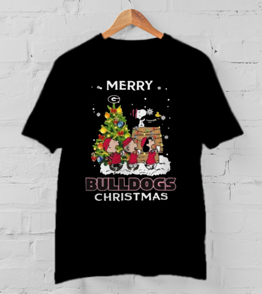 Merry Georgia Bulldogs Snoopy Christmas T-Shirt