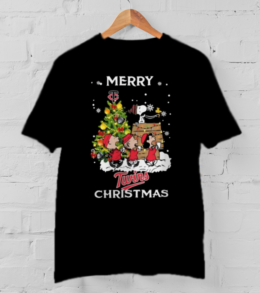 Merry Christmas Minnesota Twins Snoopy And Friends T-Shirt
