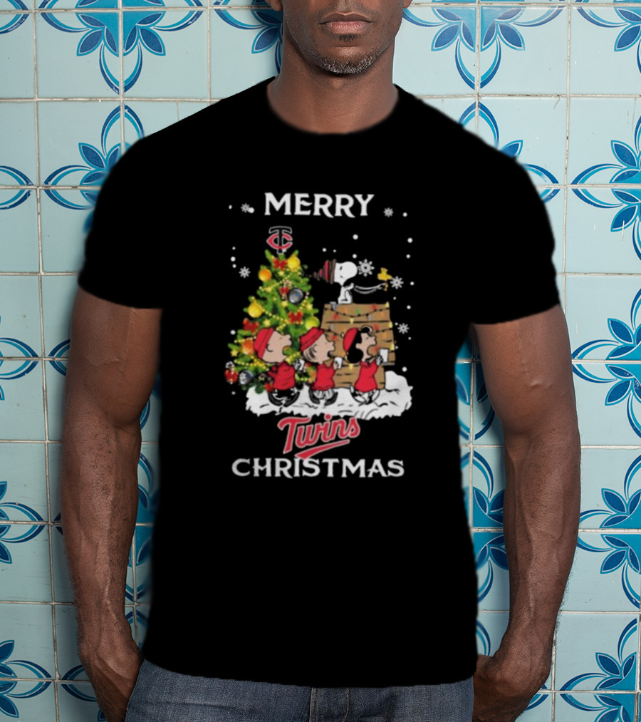 Merry Christmas Minnesota Twins Snoopy And Friends T-Shirt