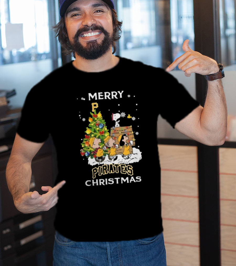 Pittsburgh Pirates X Snoopy Merry Pirates Christmas T-Shirt