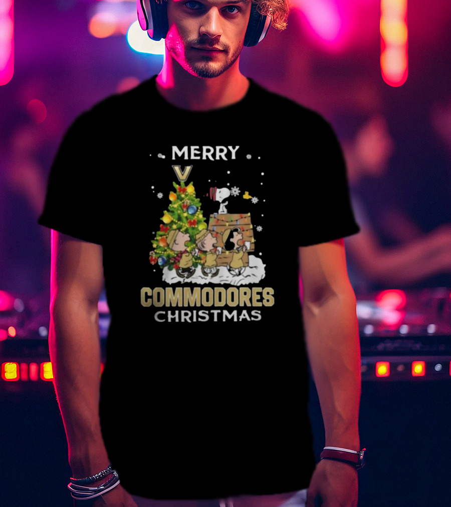 Vanderbilt Commodores Snoopy And Friends Merry Christmas T-Shirt