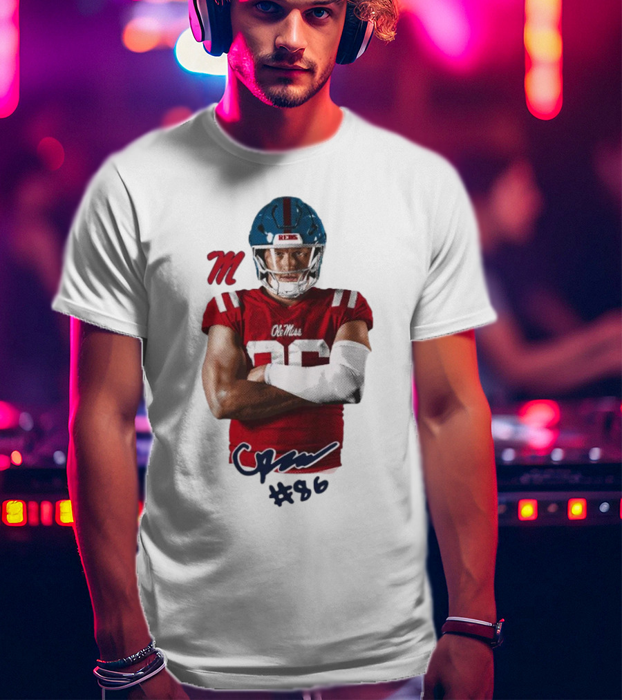 Caden Prieskorn Ole Miss Rebels #86 Signature Portrait M T-Shirt