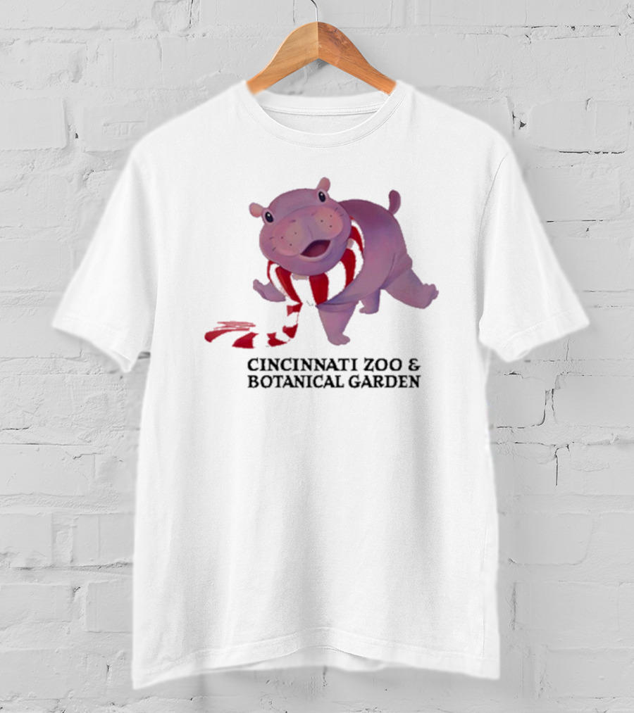 Cincinnati Zoo And Botanical Garden Holiday Scarf Fiona T-Shirt