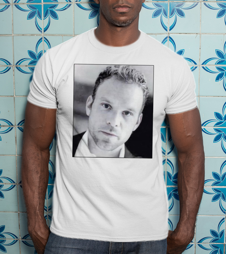 Jonathan Bailey Norbert Leo Butz Face Image T-Shirt