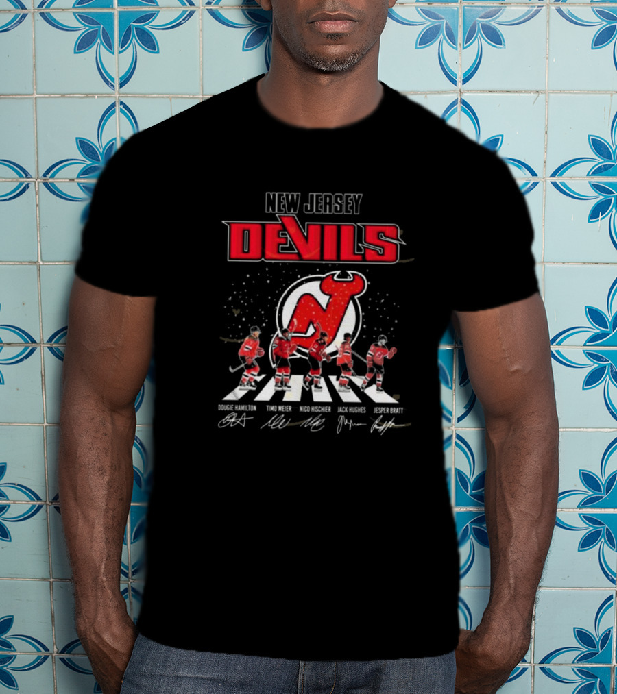 New Jersey Devils Dougie Hamilton Timo Meier Nico Hischier Jack Hughes Jesper Bratt Walking Signatures T-Shirt