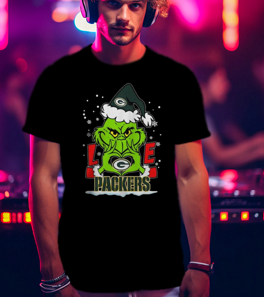 The Grinch Love Green Bay Packers Christmas Snowflakes T-Shirt