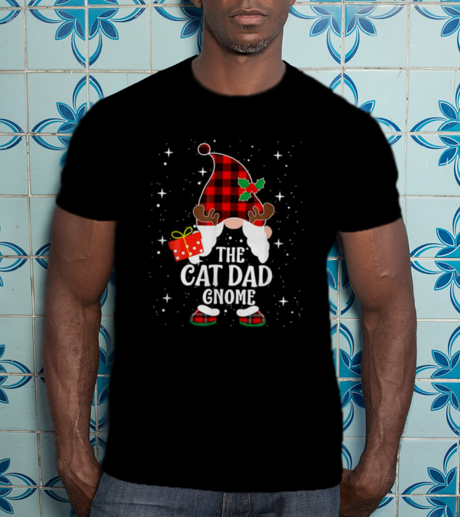 The Cat Dad Gnome Buffalo Plaid Christmas Pajama Matching Family T-Shirt