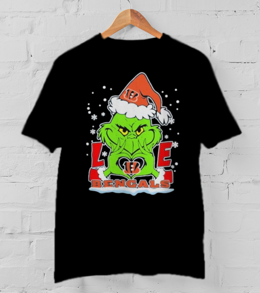 Grinch Love Cincinnati Bengals Christmas Football T-Shirt