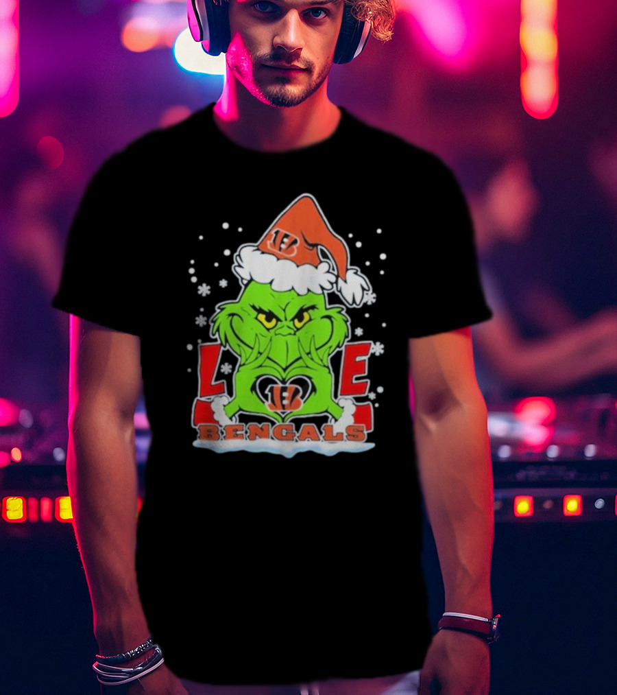 Grinch Love Cincinnati Bengals Christmas Football T-Shirt