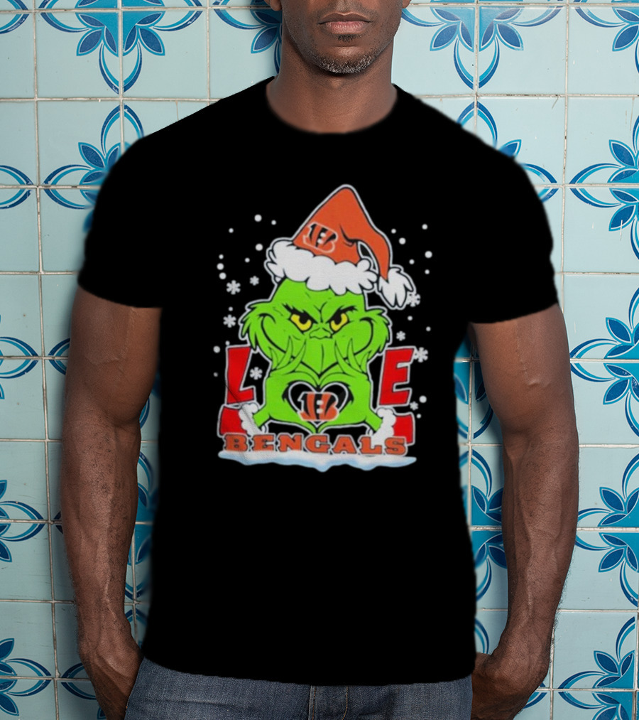 Grinch Love Cincinnati Bengals Christmas Football T-Shirt