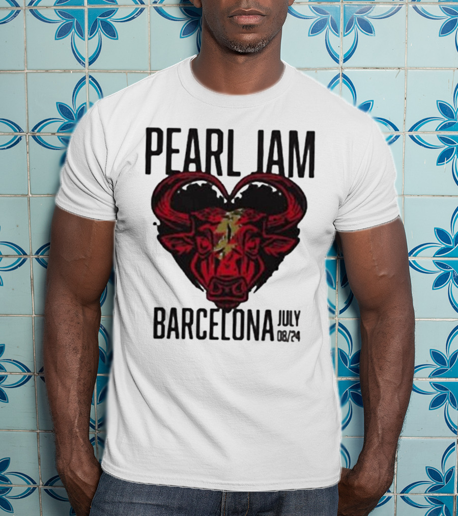 Pearl Jam Barcelona July 08/24 Bull Artwork Concert Event T-Shirt