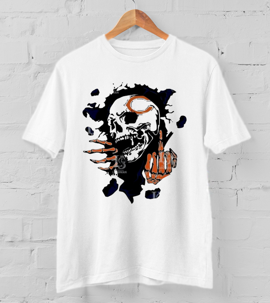 Chicago Bears Skull Middle Finger Logo T-Shirt