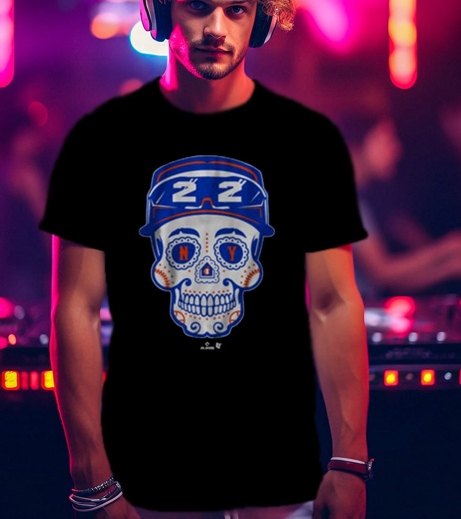 Juan Soto NY Mets Sugar Skull MLB Baseball 2025 Queens T-Shirt