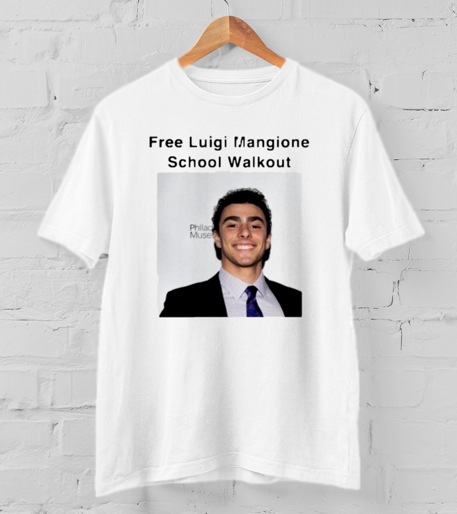 Free Luigi Mangione School Walkout Face Philadelphia Museum T-Shirt