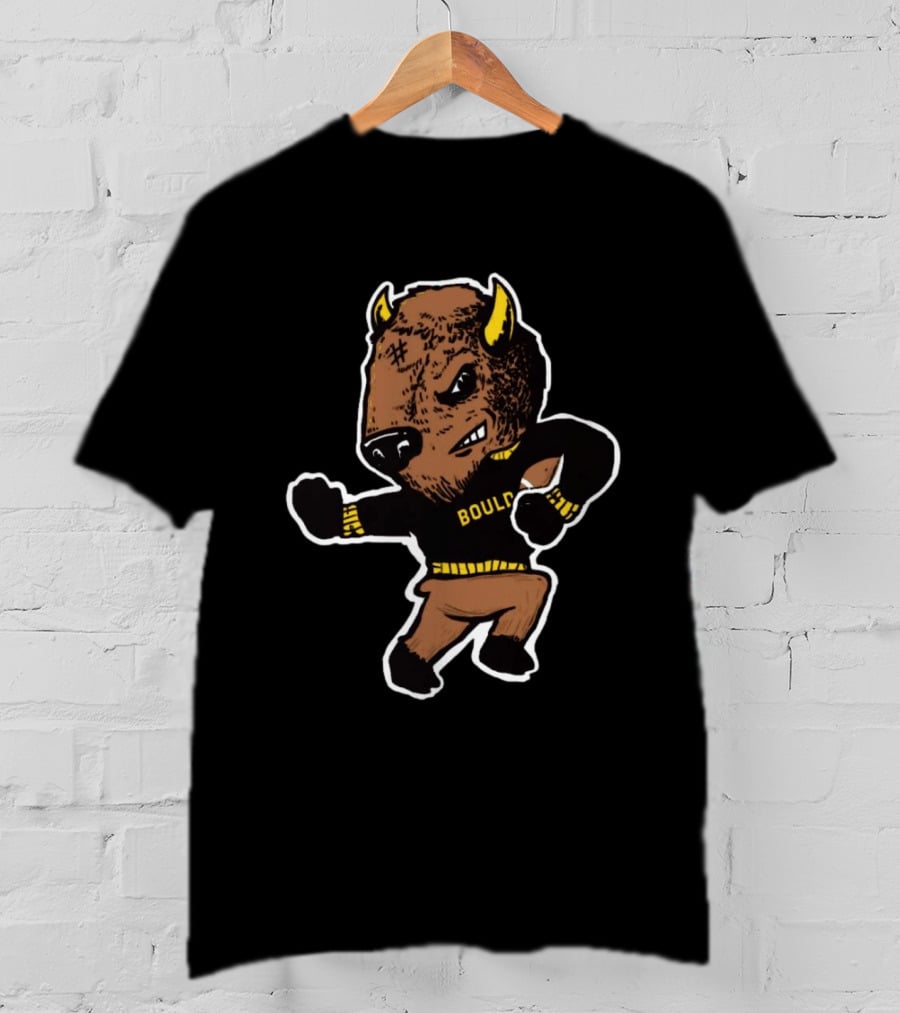 Boulder Buffalo Mascot Pose Travis Hunter Colorado T-Shirt