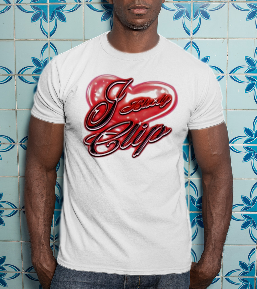 I Love Bloody Clip Heart Airbrush Imnotclip T-Shirt