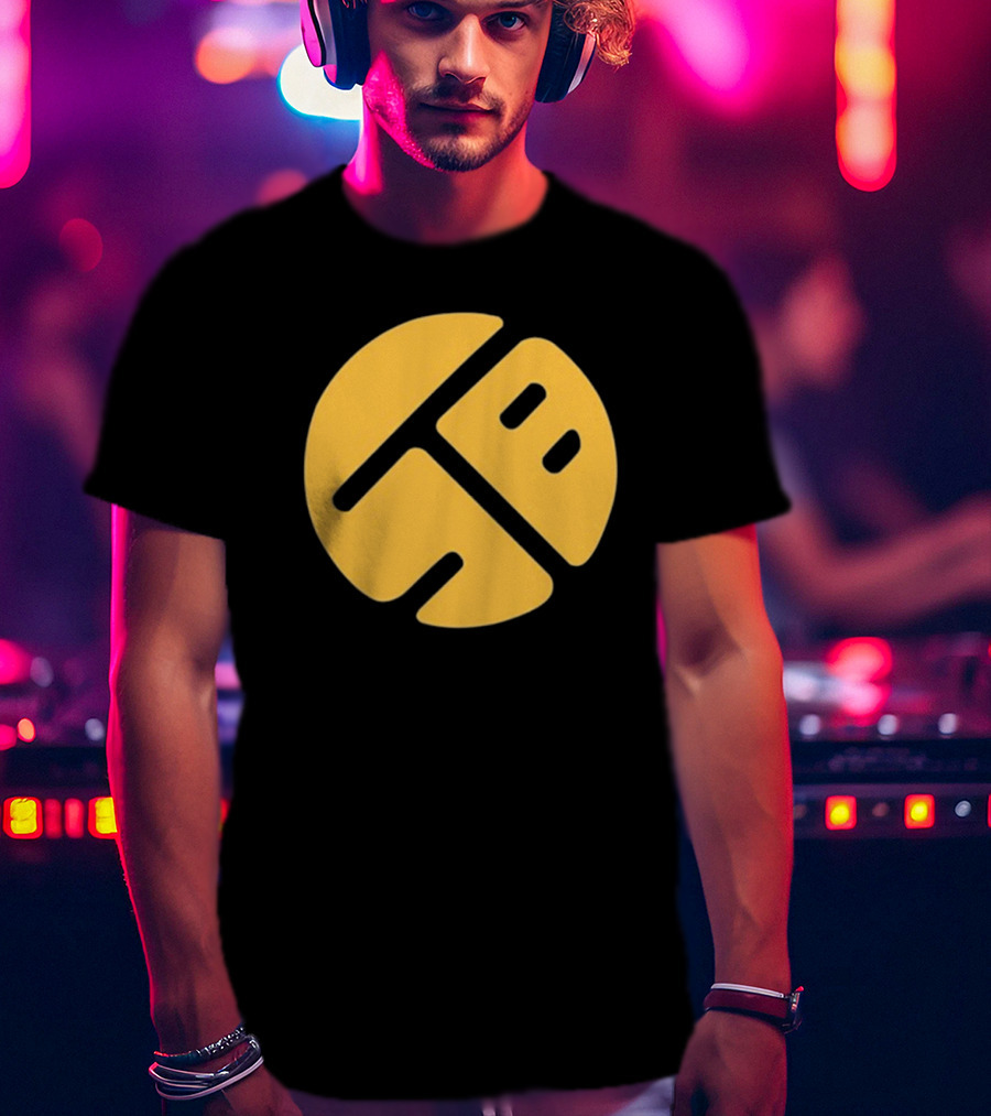 Matt Tams The Square Ball SB T-Shirt