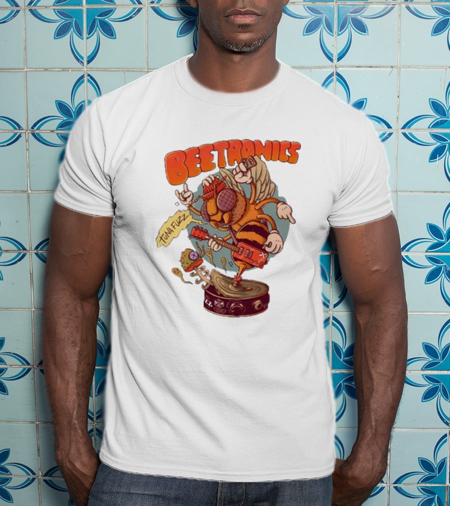 Beetronics Tuna Fuzz Rocking Bee On Amplifier T-Shirt