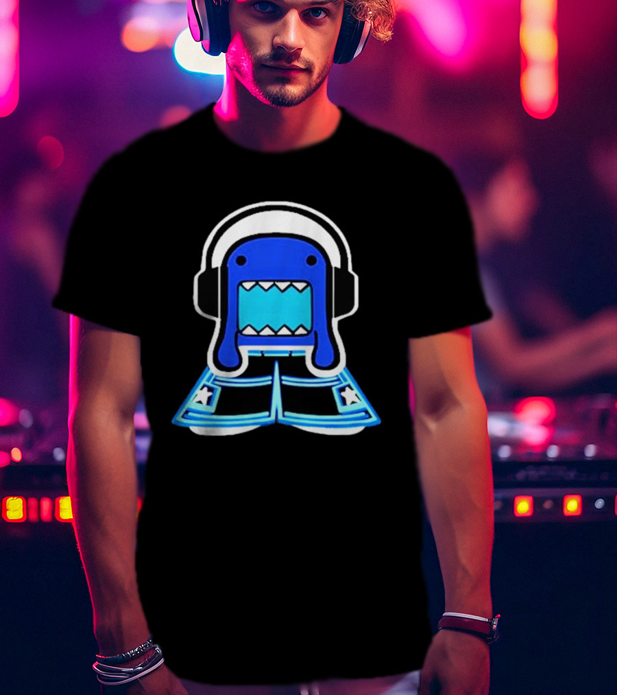 Romanceplanet Domo Headphones Star Shorts T-Shirt