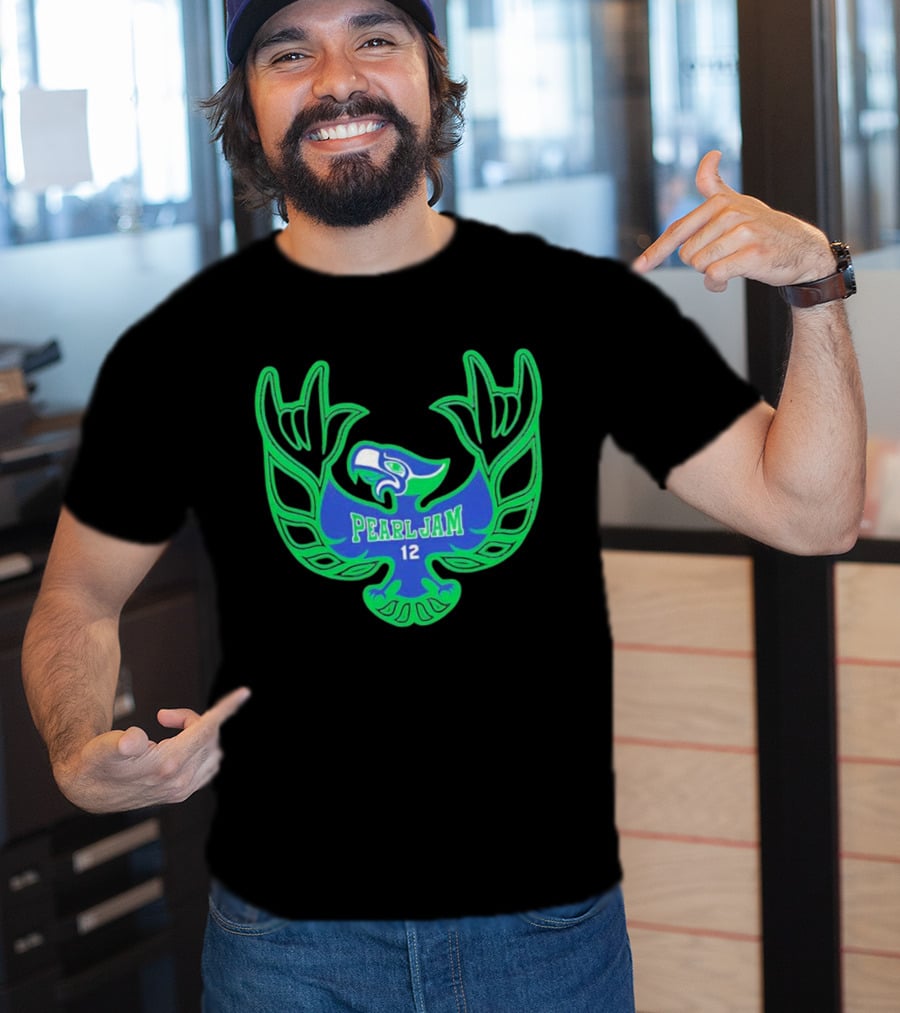 Pearl Jam 12 Seahawks Fan Emblem T-Shirt