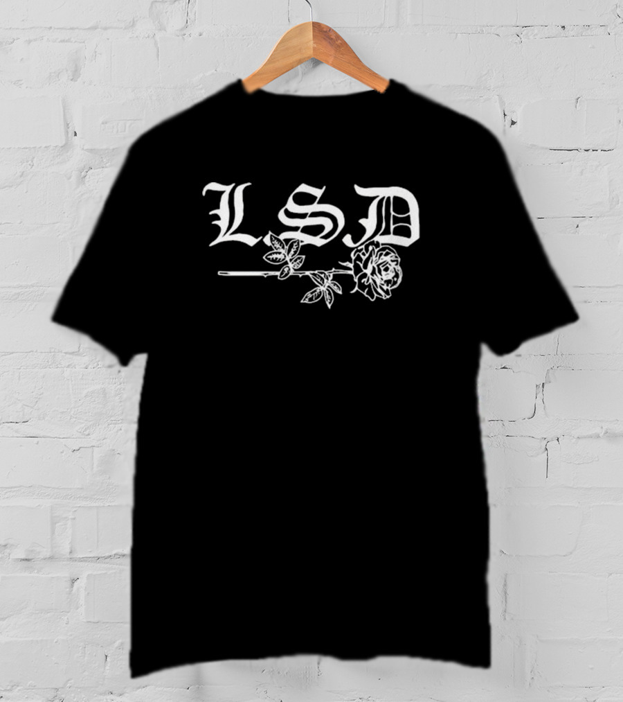 LS Dunes Rose Gothic Style Pullover T-Shirt