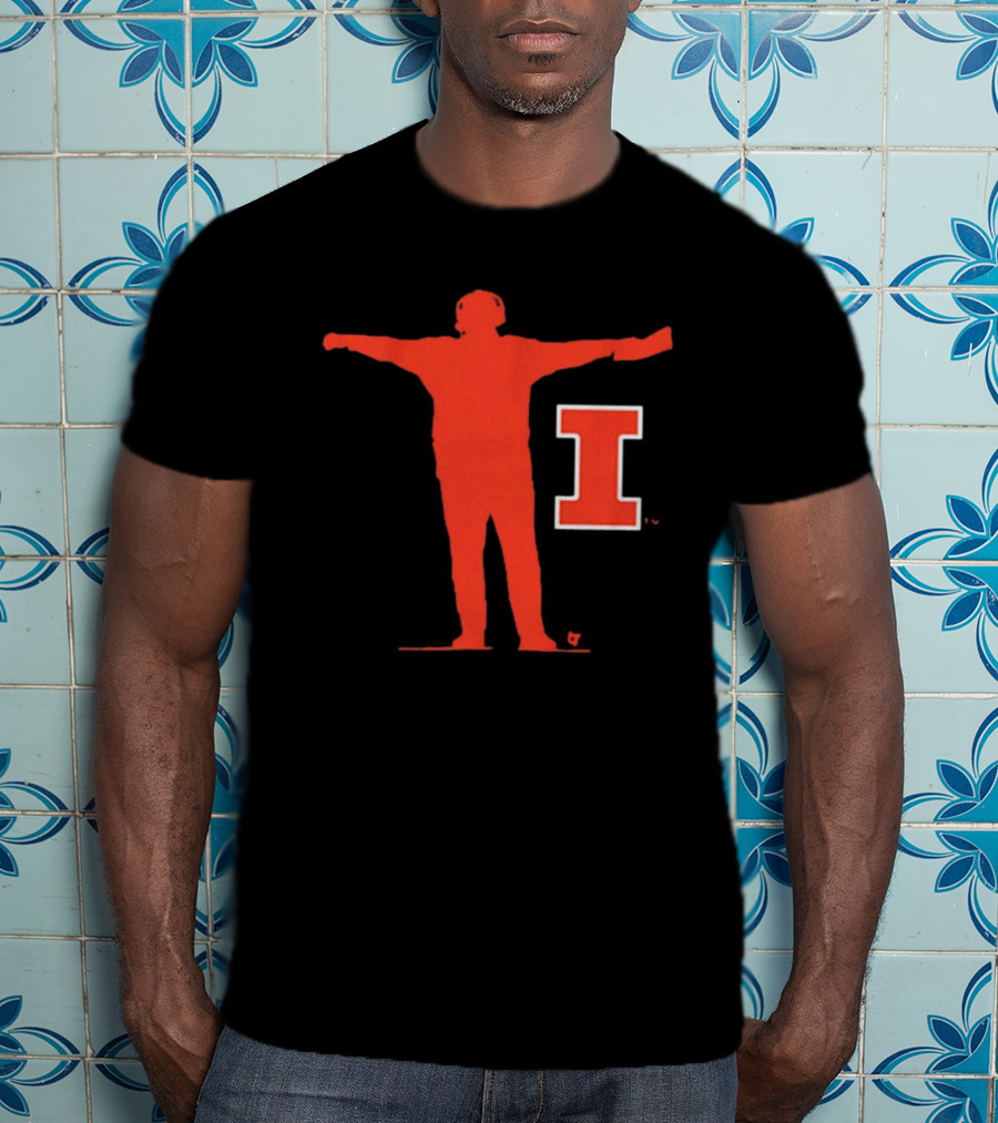 Illinois Fighting Illini Football Coach Silhouette And Iconic I T-Shirt