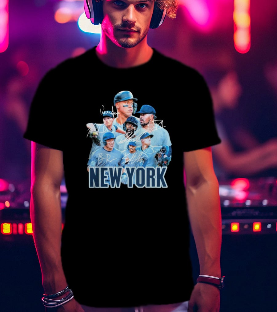 New York Yankees MLB Players Series Signatures Team Portrait T-Shirt