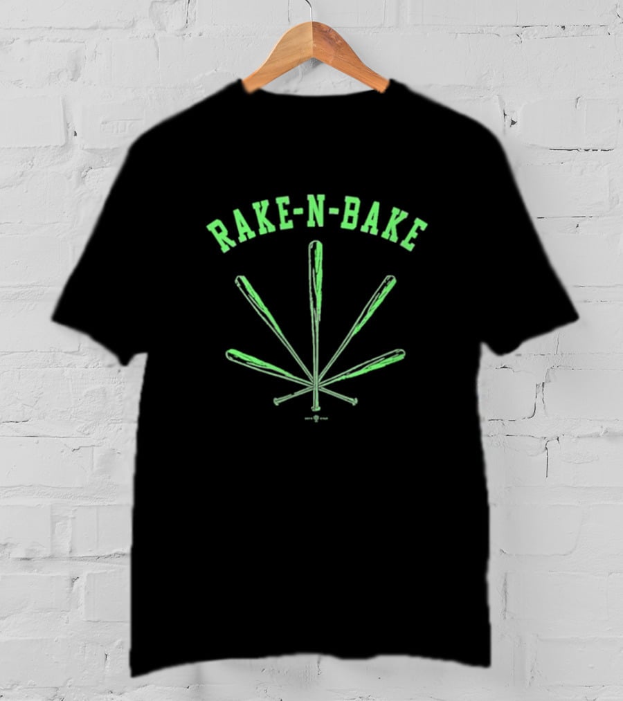 Rake-N-Bake Baseball Bat Leaf Design T-Shirt