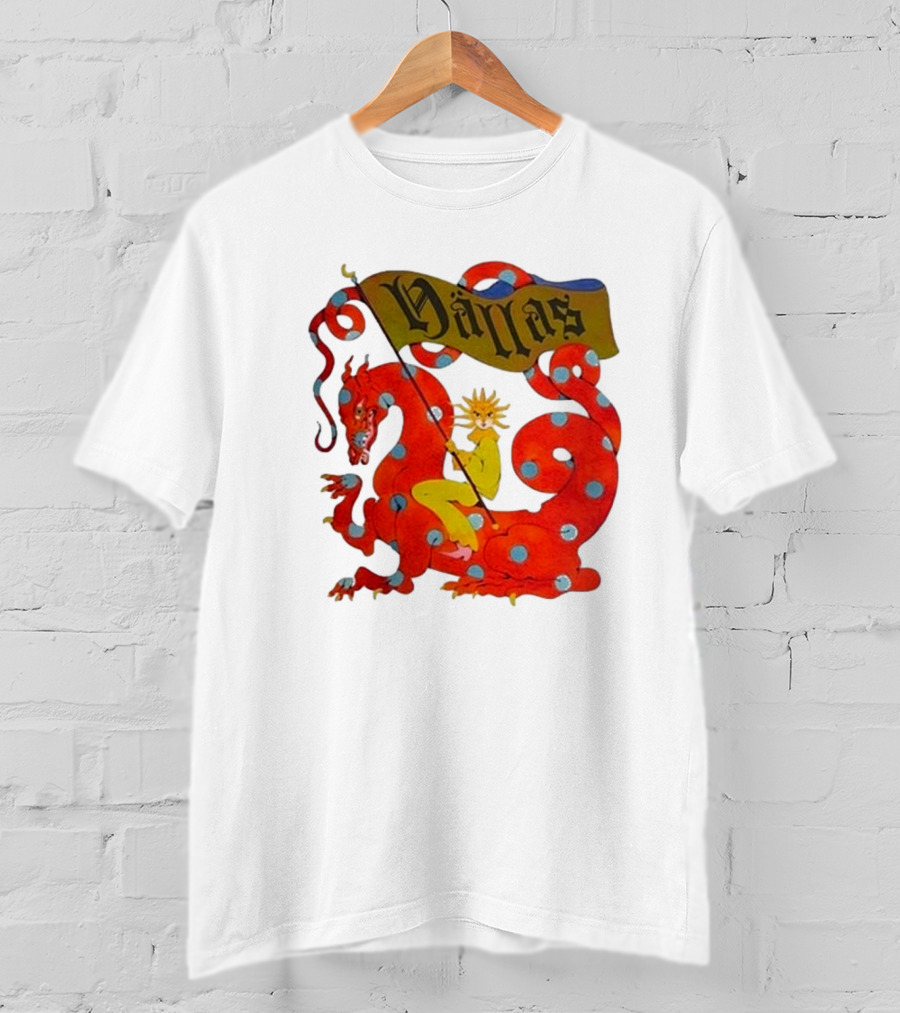 Hällas Flower Knight Riding Red Polka Dot Dragon T-Shirt