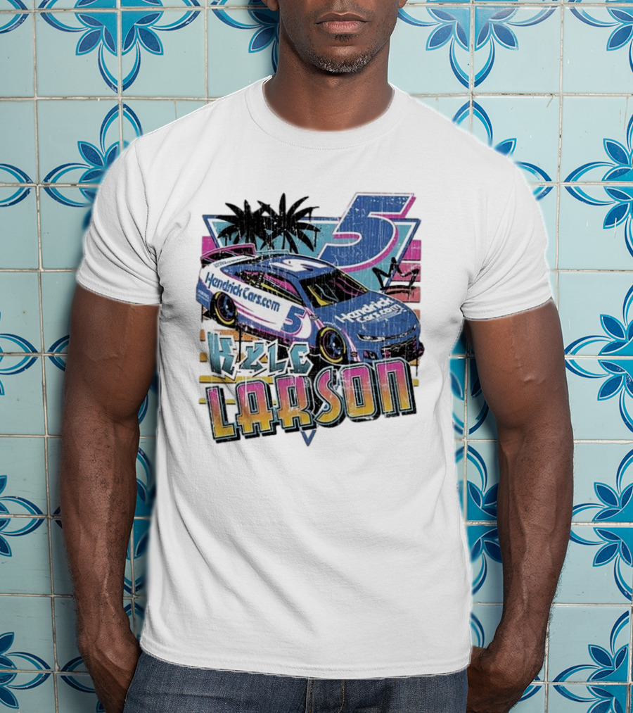 Kyle Larson Hendrickcars.com Racing Car Palm Trees Sunset Retro Style T-Shirt