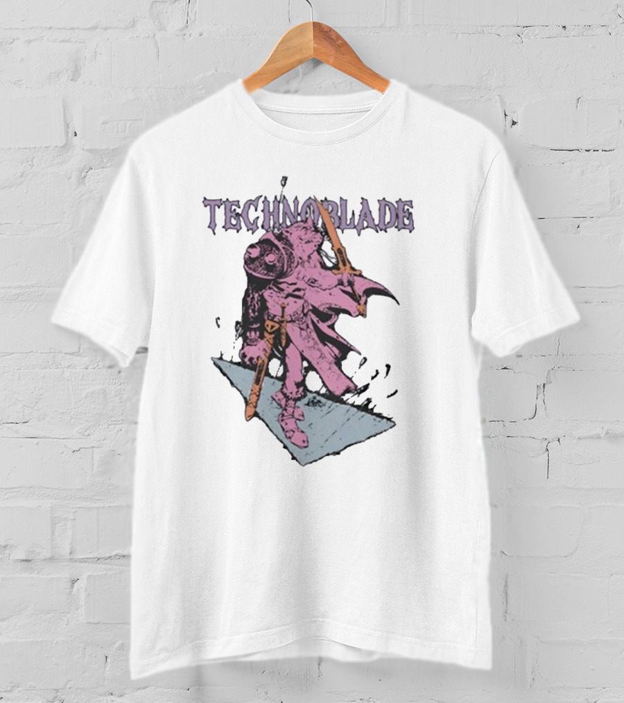 Technoblade Blood God Knight With Sword And Shield T-Shirt