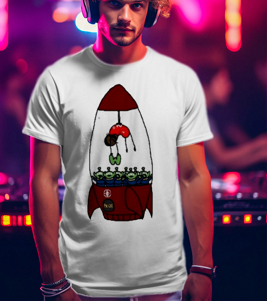 Kawhi Leonard Claw Dunk Rocket And Aliens Clippers T-Shirt