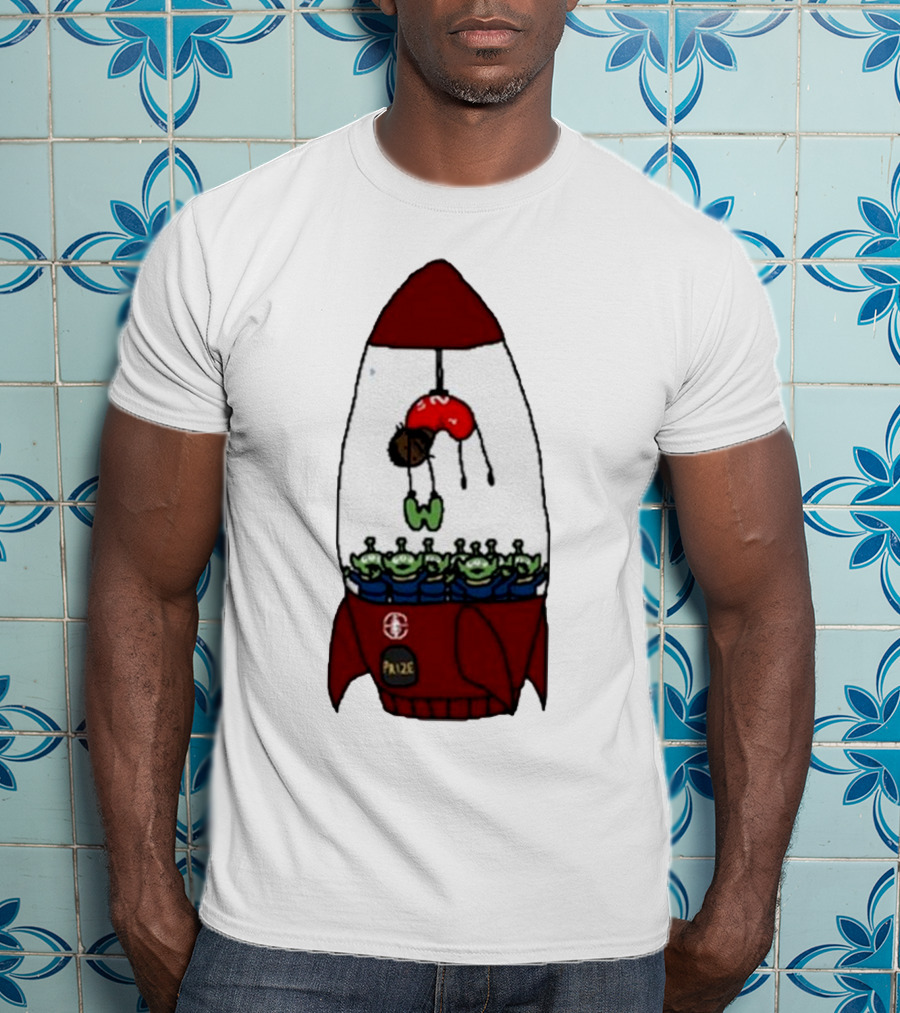 Kawhi Leonard Claw Dunk Rocket And Aliens Clippers T-Shirt